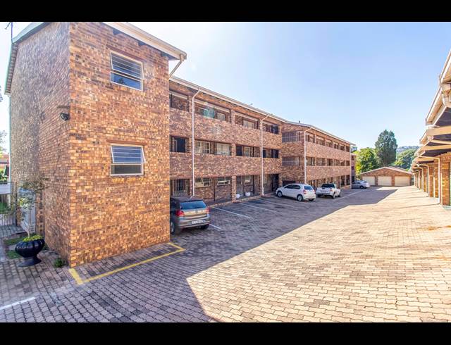 2 BEDROOM APARTMENT RENTED IN FAIRLAND