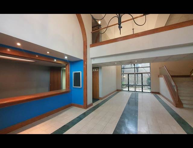2,741M² OFFICE TO LET IN ELMA PARK