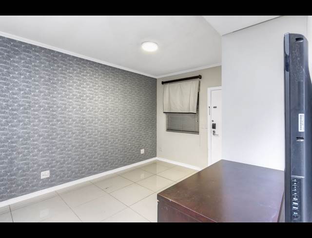 2 BEDROOM APARTMENT TO LET IN MORNINGSIDE