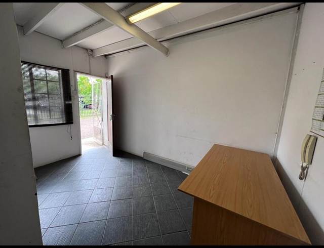 INDUSTRIAL PROPERTY TO RENT IN MKONDENI