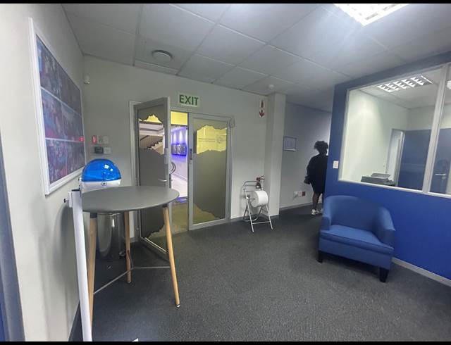 416M² BUILDING TO LET IN CAPE TOWN CITY CENTRE
