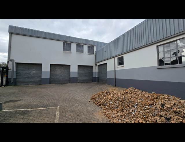 800M² WAREHOUSE TO LET IN EASTLEIGH