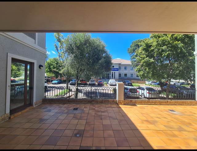 206M² OFFICE TO LET IN VORNA VALLEY