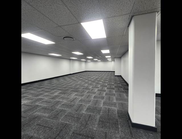 691M² OFFICE TO LET IN ROSEBANK