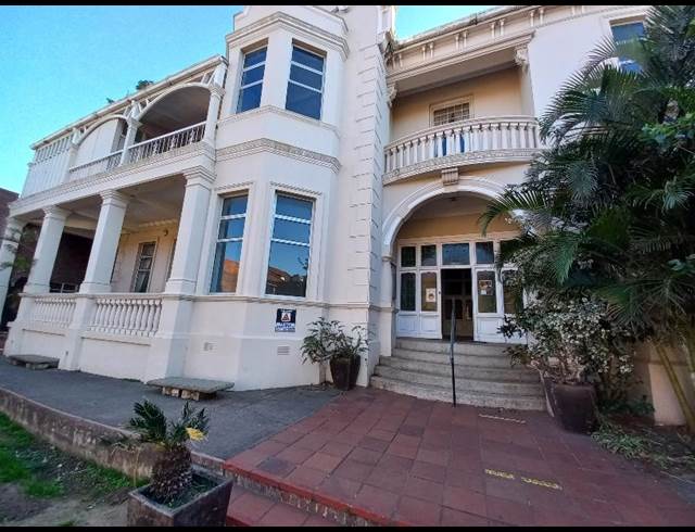 1,091M² OFFICE RENTED IN SOUTHERNWOOD