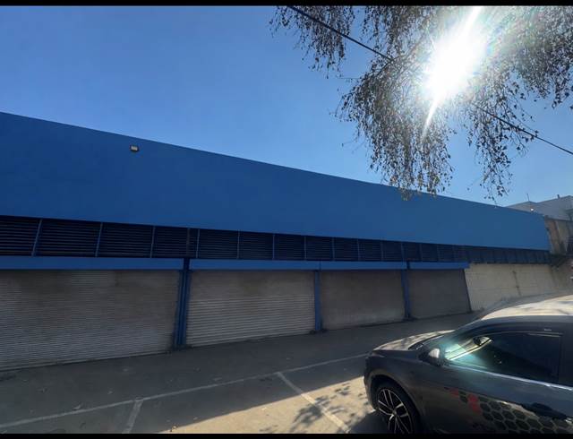 300M² WAREHOUSE TO LET IN WYNBERG