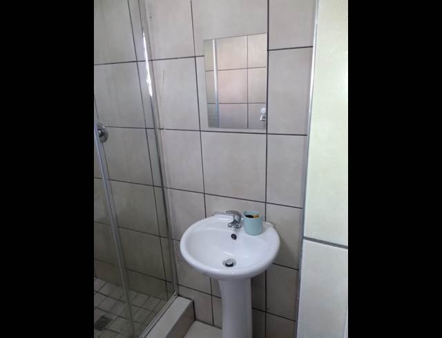 1 bed property to rent in MONDEOR