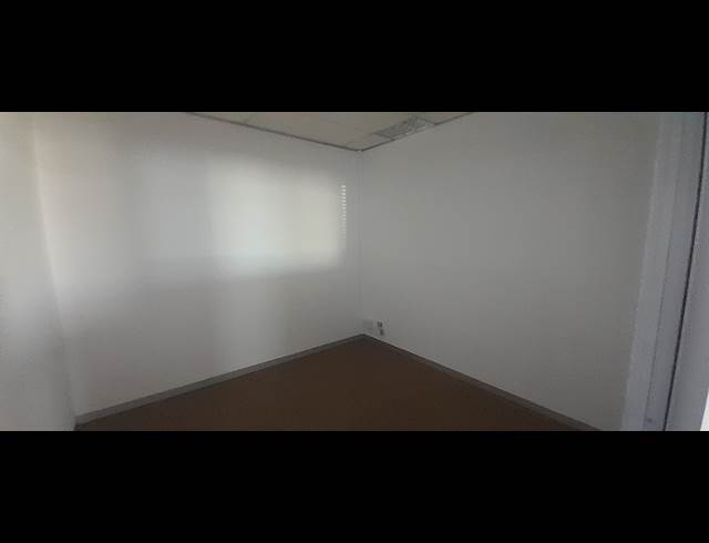 224.80M² OFFICE TO LET IN BEDFORD GARDENS