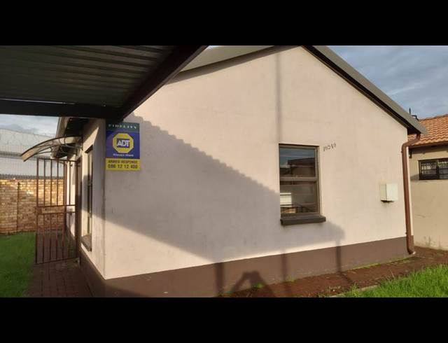 2 BEDROOM PROPERTY TO RENT IN WINDMILL PARK