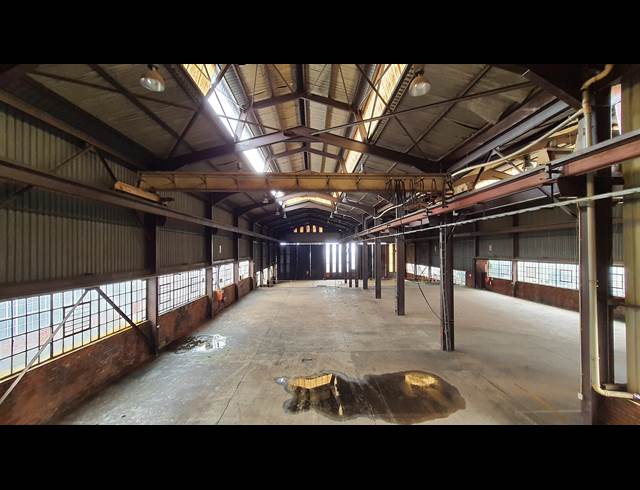1,850M² WAREHOUSE TO LET IN CHLOORKOP