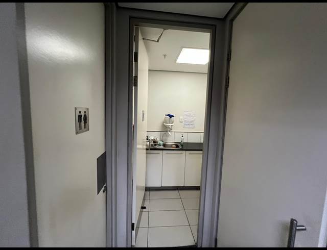 175M² OFFICE TO LET IN UMHLANGA RIDGESIDE
