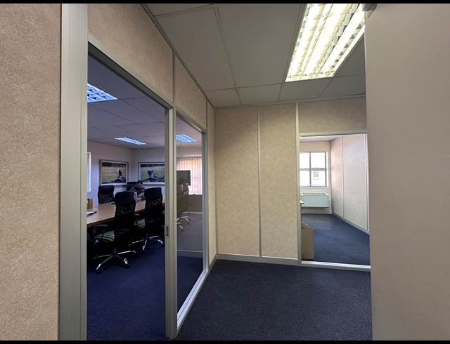 225M² OFFICE TO LET IN HIGHVELD TECHNOPARK