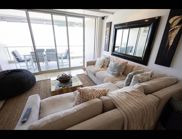 2 BEDROOM PROPERTY TO RENT IN DOLPHIN BEACH