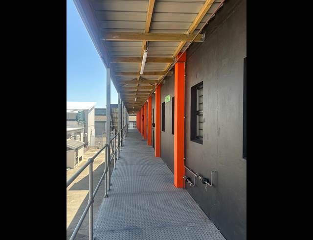 198M² BUILDING TO LET IN MAITLAND