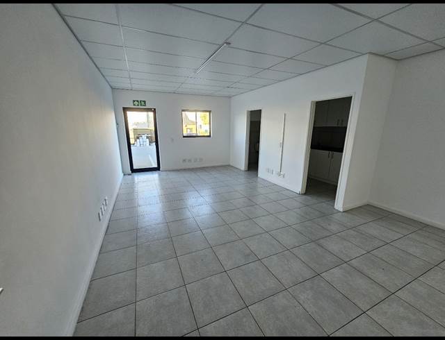 420M² WAREHOUSE TO LET IN RIVERGATE