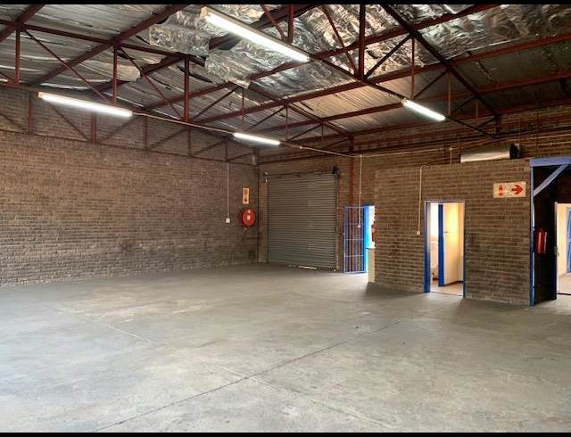 170M² WORKSHOP TO LET IN ROCKY DRIFT