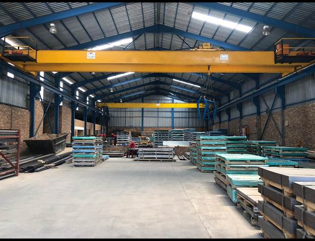 3,000M² WAREHOUSE TO LET IN GERMISTON CENTRAL