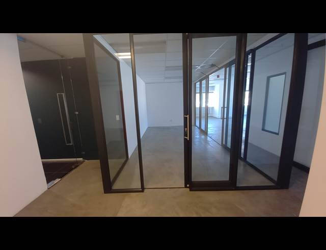 191M² OFFICE RENTED IN CAPE TOWN CITY CENTRE