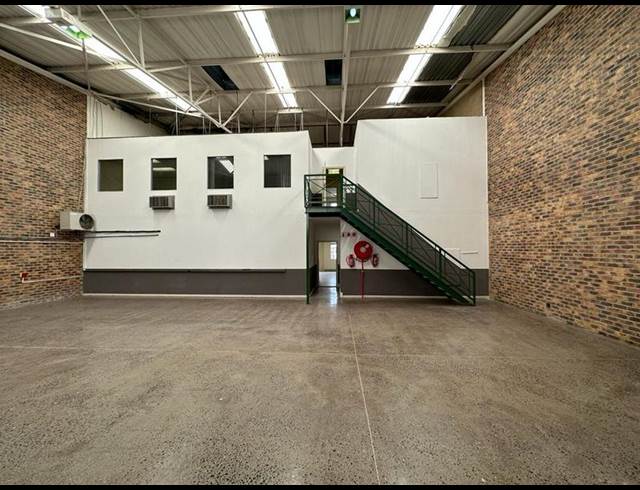 INDUSTRIAL PROPERTY TO RENT IN RANDJESPARK