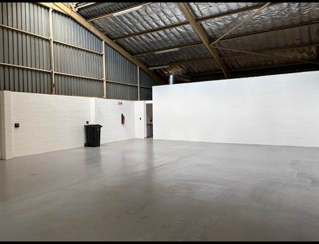 175M² WAREHOUSE TO LET IN ALBERTON CENTRAL