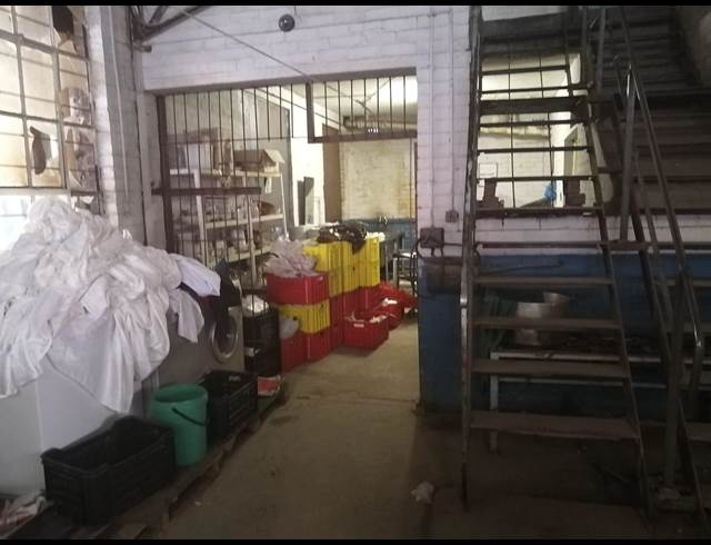 1,000M² WAREHOUSE TO LET IN FORDSBURG