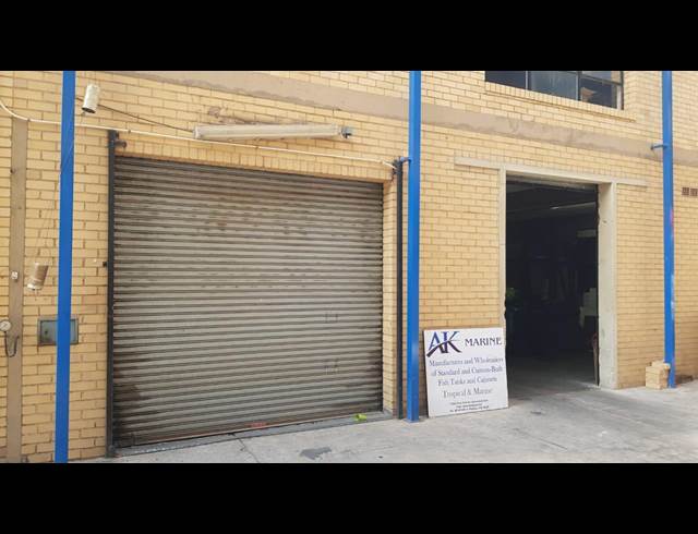 380M² WAREHOUSE RENTED IN CHRISVILLE
