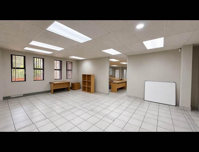 410M² OFFICE TO LET IN BEDFORDVIEW