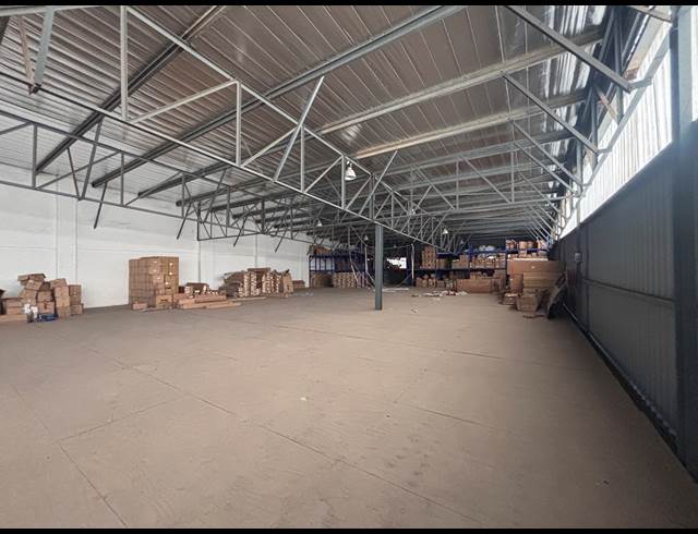 734M² WAREHOUSE TO LET IN RIVERHORSE VALLEY