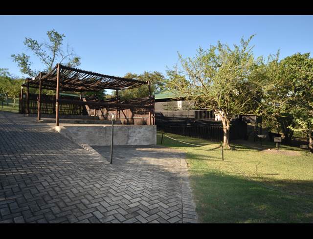 3 BEDROOM APARTMENT TO LET IN WHITE RIVER RURAL