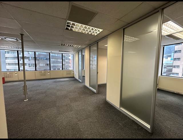 238M² OFFICE TO LET IN CAPE TOWN CITY CENTRE