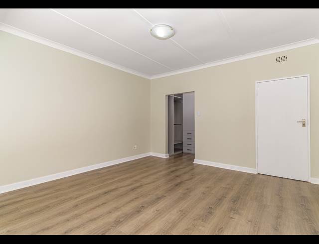 2 BEDROOM APARTMENT TO LET IN SANDOWN