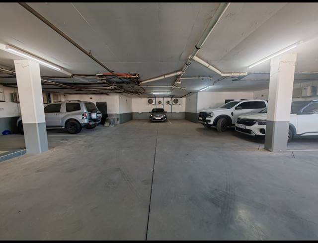 132M² OFFICE TO LET IN MEYERSDAL
