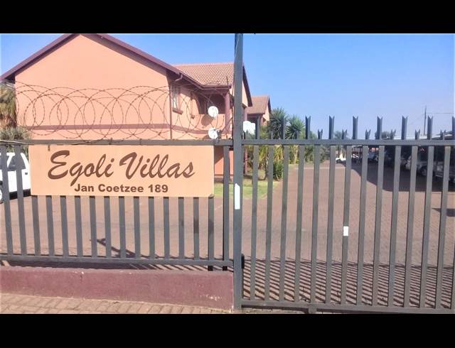 2 bed property to rent in JAN NIEMAND PARK