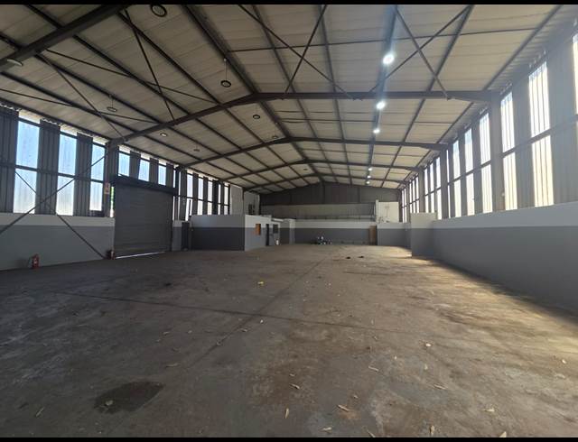 845M² WAREHOUSE TO LET IN MAHOGANY RIDGE