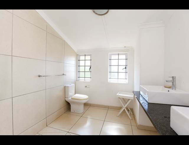 2 BEDROOM APARTMENT TO LET IN MORNINGSIDE