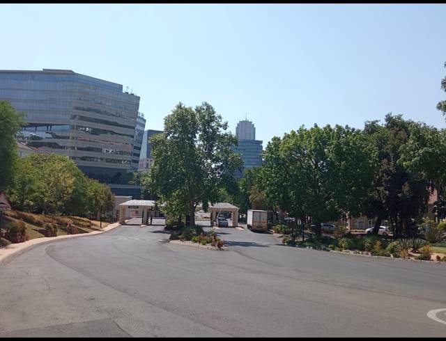 646M² OFFICE TO LET IN SANDTON CENTRAL