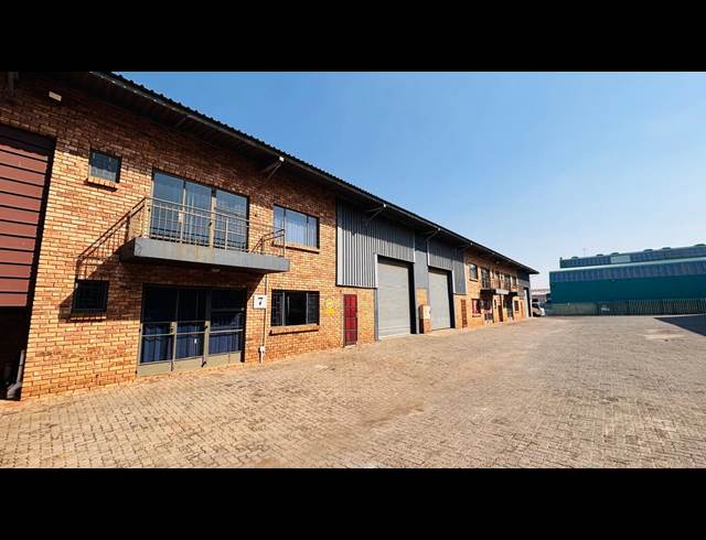 353M² WAREHOUSE TO LET IN STORMILL