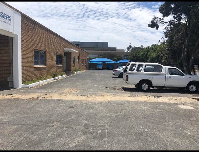 3,685M² WAREHOUSE TO LET IN EPPING INDUSTRIAL