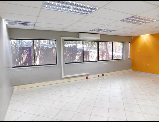 1,497M² OFFICE TO LET IN RANDBURG CENTRAL