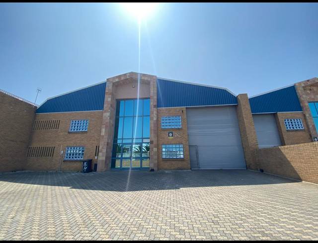 1,250M² WAREHOUSE TO LET IN KILLARNEY GARDENS
