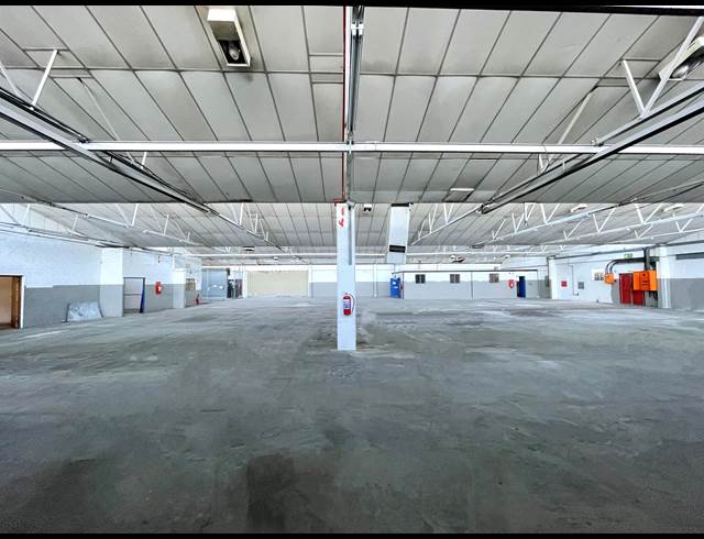 2,785M² WAREHOUSE TO LET IN PAROW INDUSTRIAL