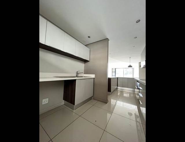 2 BEDROOM PROPERTY TO RENT IN MENLO PARK