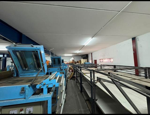678M² WAREHOUSE TO LET IN CROWN