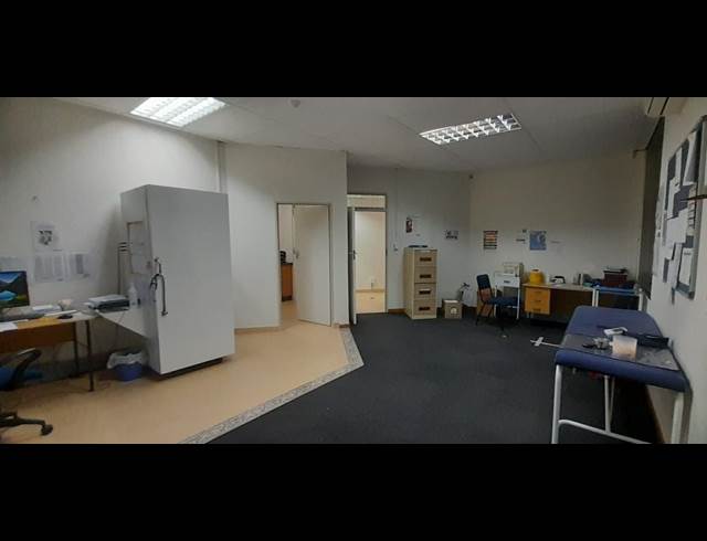 500M² OFFICE TO LET IN PINETOWN CENTRAL