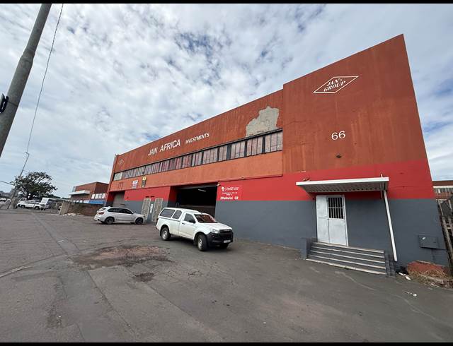 4,000M² WAREHOUSE TO LET IN ROSSBURGH