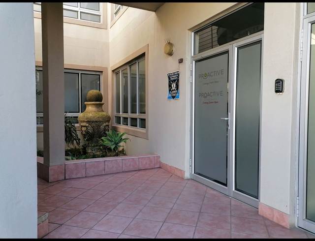 164M² OFFICE TO LET IN DURBANVILLE CENTRAL