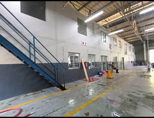 2,769M² WAREHOUSE TO LET IN WESTMEAD