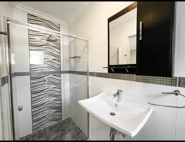 2 BEDROOM PROPERTY TO RENT IN MORNINGSIDE