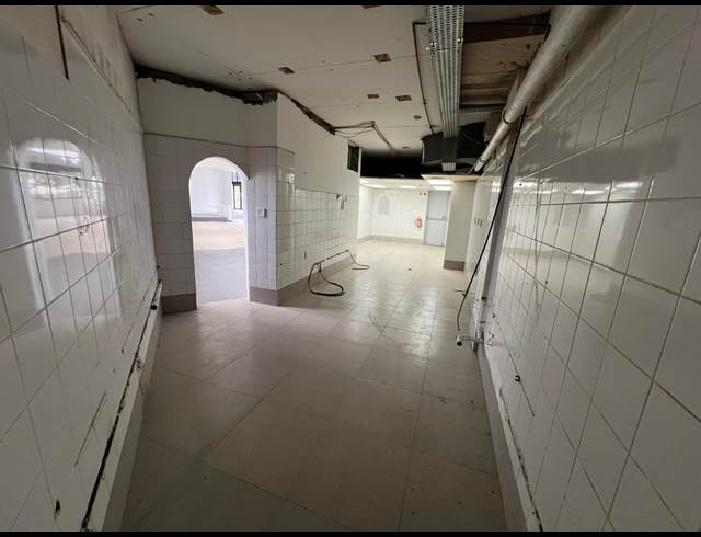 233M² RETAIL TO LET IN SUNNINGDALE