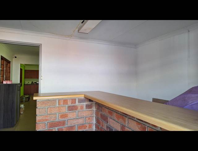 206M² OFFICE TO LET IN RIVERSIDE PARK